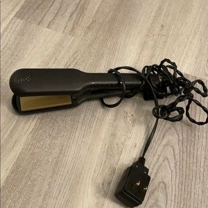 GHD 2” hair straightener